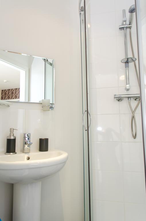 Trivelles Eccles Otel Salford  Dış mekan fotoğraf